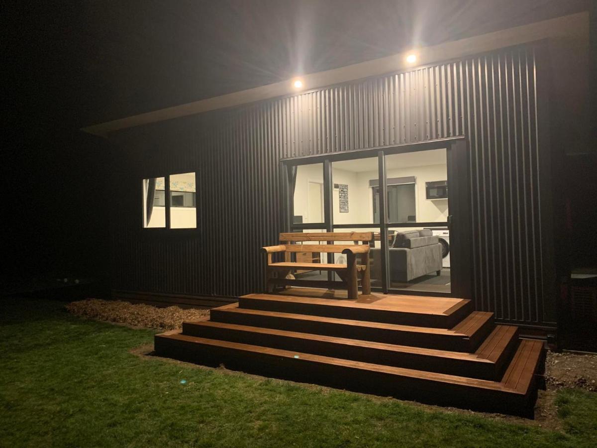 Oxford - Under The Mountains 1-Bedroom Guesthouse Burnt Hill Экстерьер фото
